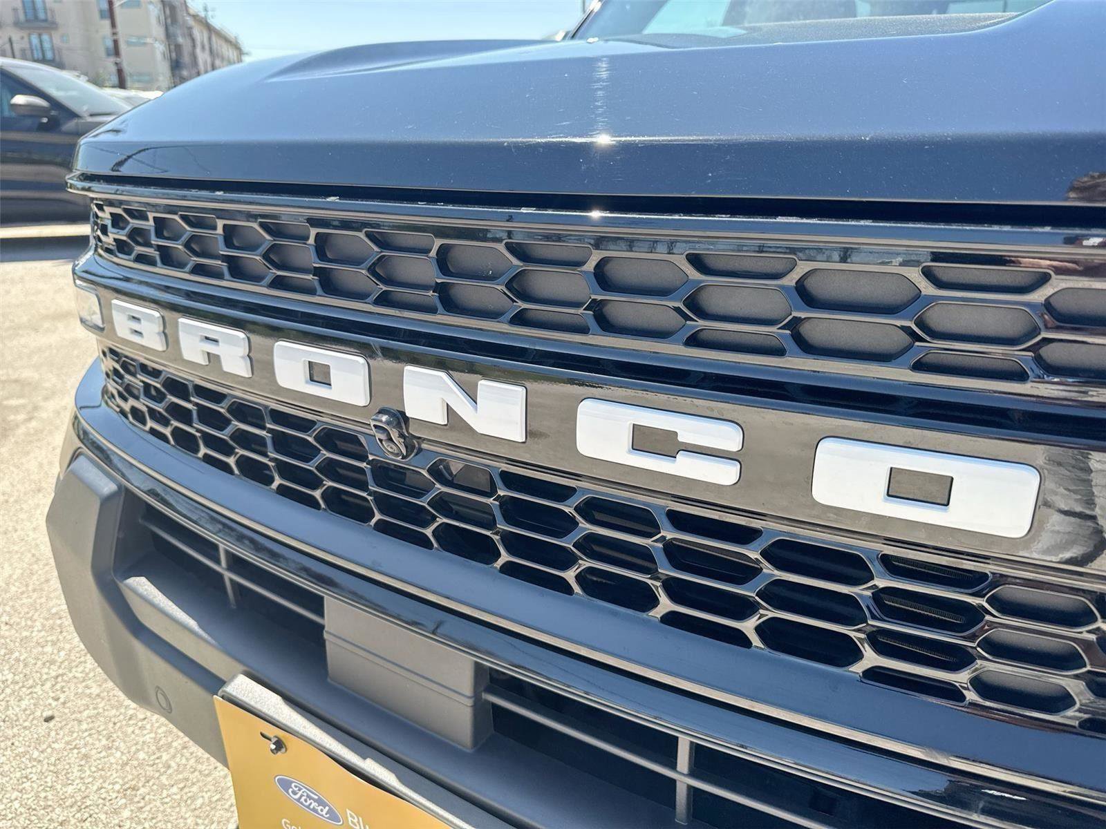 Certified 2025 Ford Bronco Sport Outer Banks w/ Outer Banks Tech Package+ image 30