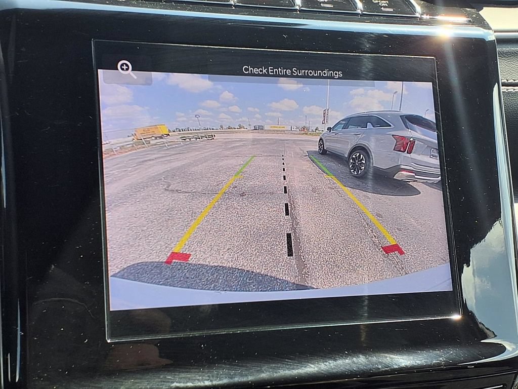 Used 2024 Jeep Grand Cherokee Altitude RWD image 4