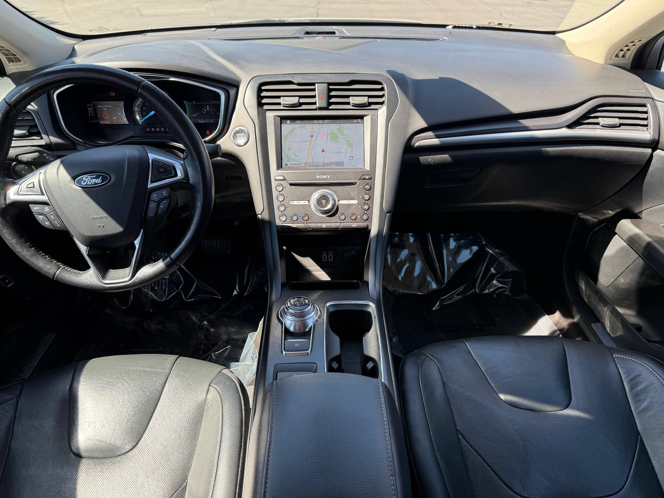 Used 2019 Ford Fusion Energi Titanium FWD image 24