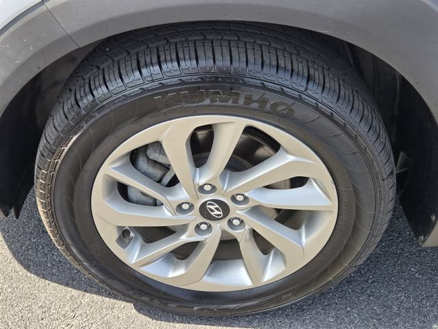 Used 2017 Hyundai Tucson SE w/ SE Popular Package 02 FWD image 16