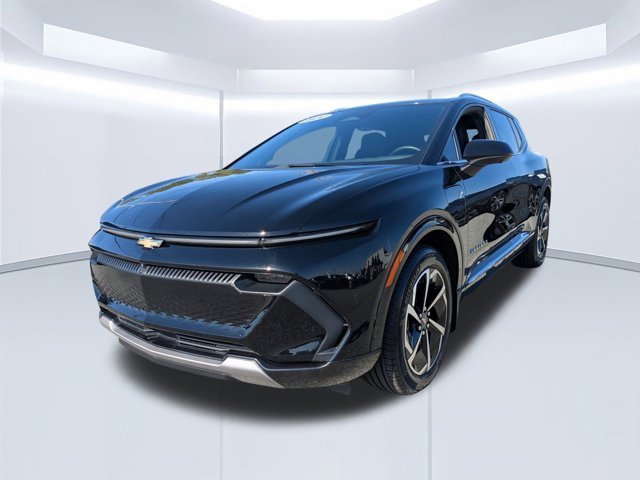 Used 2024 Chevrolet Equinox EV LT w/ LPO, Active Package image 8