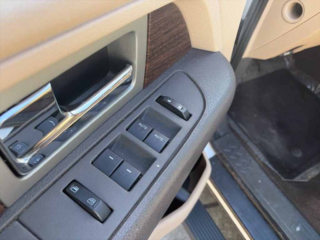 Used 2013 Ford F150 Lariat w/ Mid Equipment Group RWD image 27