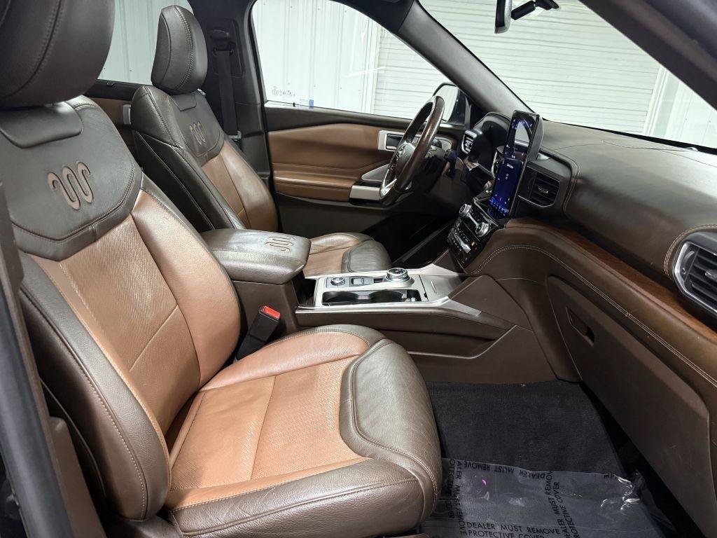 Used 2021 Ford Explorer King Ranch w/ Premium Technology Package AWD/4WD image 41
