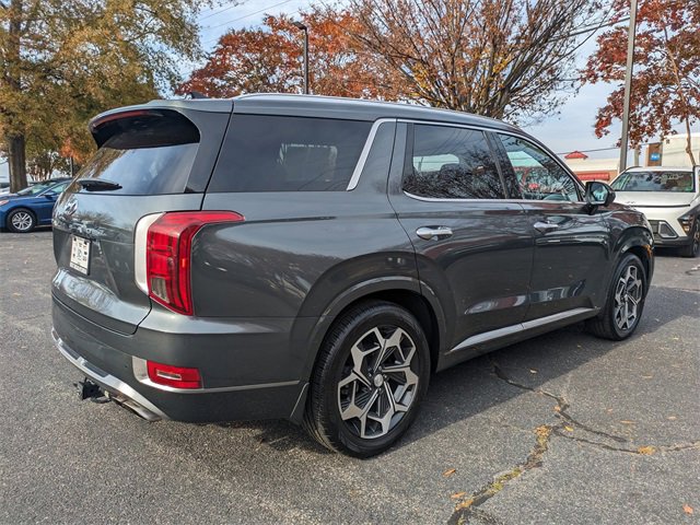 Used 2022 Hyundai Palisade Calligraphy w/ Winter Package image 4