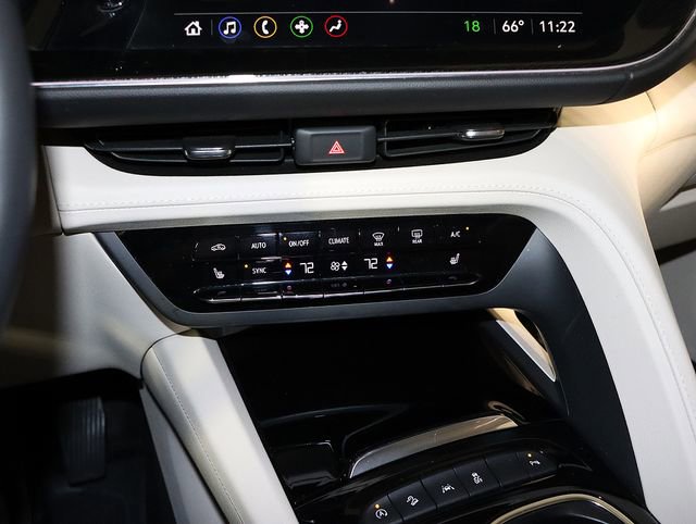 Used 2023 Buick Envision Essence AWD/4WD image 21