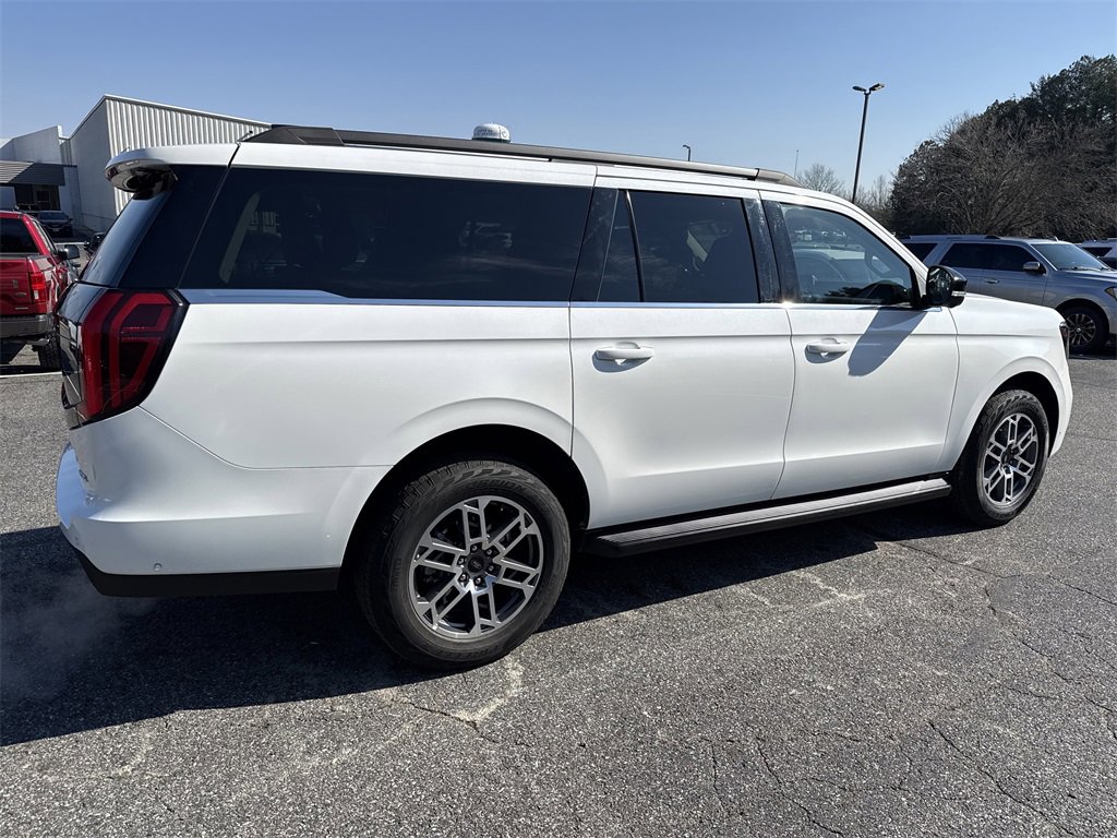 Used 2025 Ford Expedition Max Active image 8
