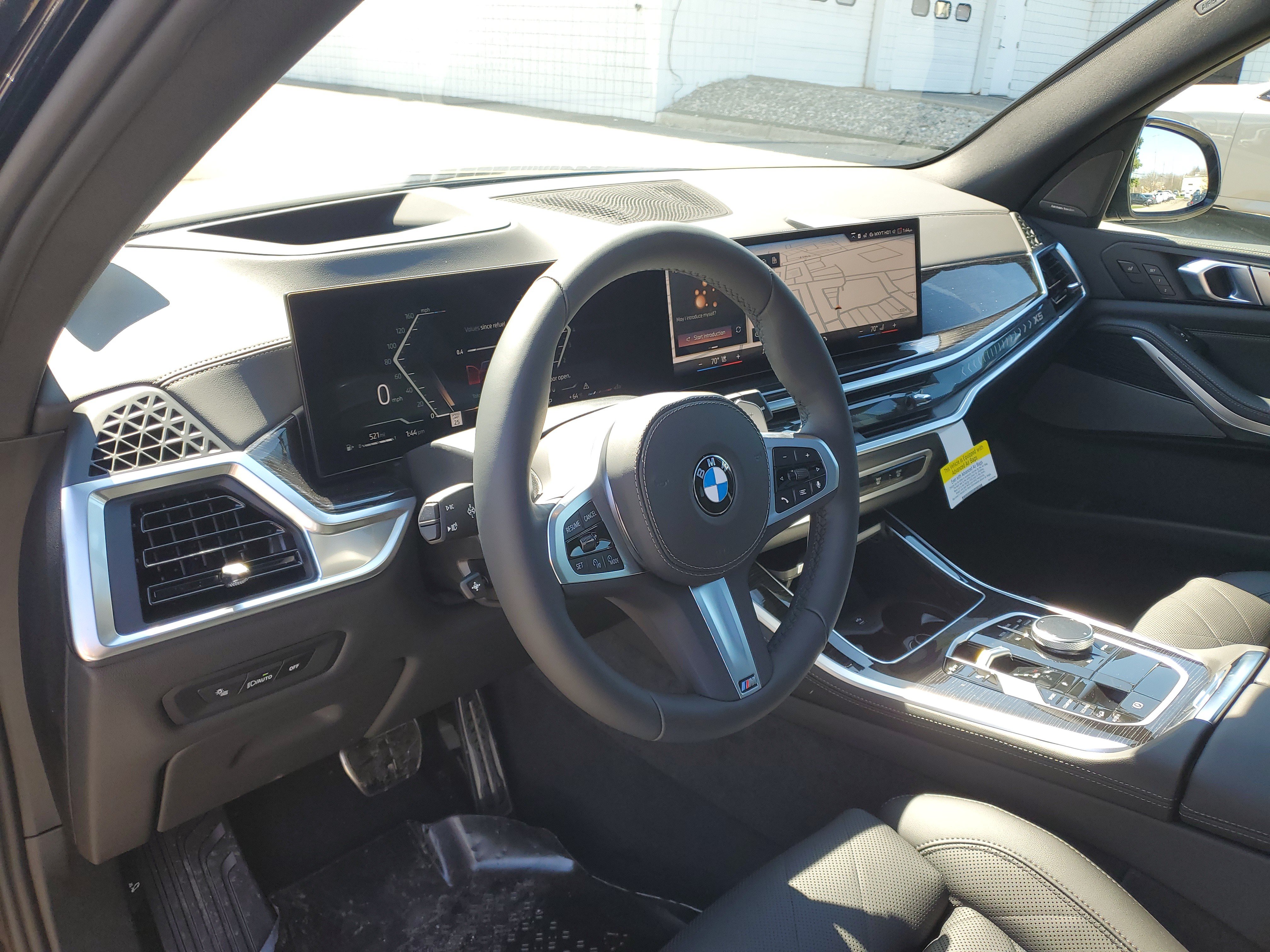 New 2026 BMW X5 xDrive40i w/ M Sport Package AWD/4WD image 10