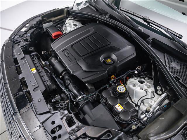 Used 2024 Land Rover Range Rover Velar S image 12