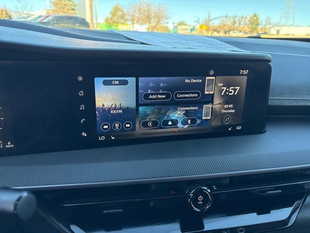 Certified 2025 Nissan Murano SV AWD/4WD image 20