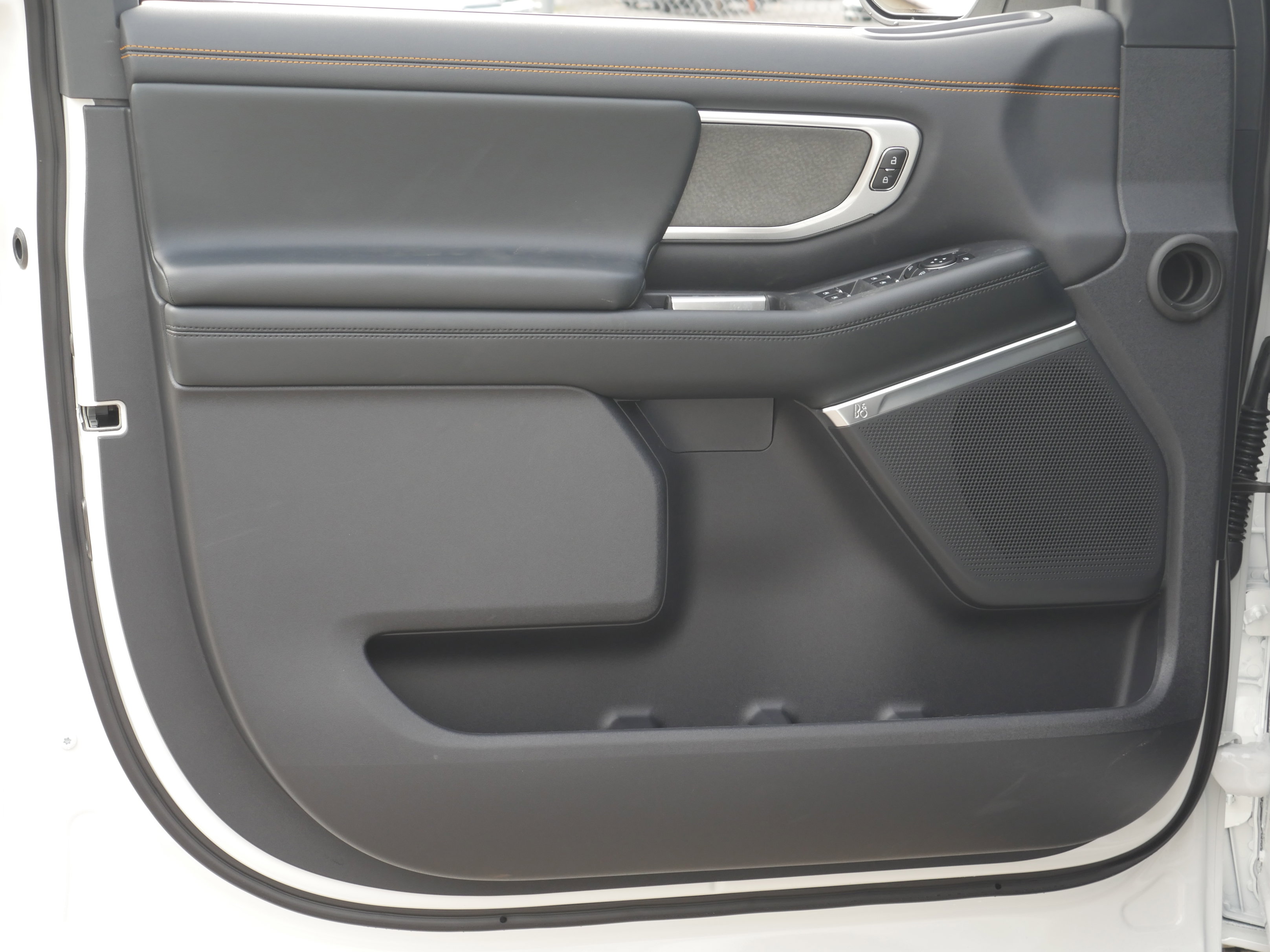 New 2026 Ford Expedition Tremor image 38