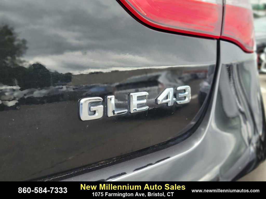 Used 2019 Mercedes-Benz GLE 43 AMG 4MATIC Coupe w/ Premium 3 Package image 11