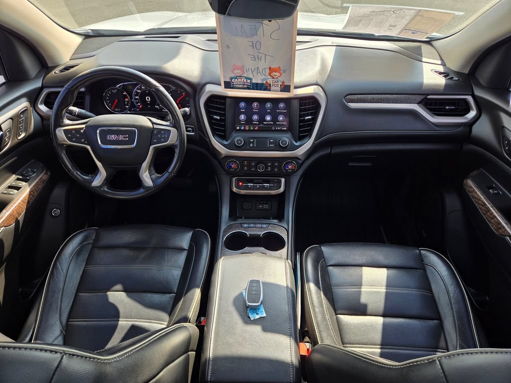 Used 2020 GMC Acadia Denali w/ Technology Package FWD image 57
