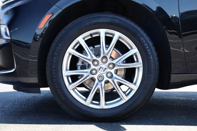 Used 2023 Buick Enclave Essence w/ Experience Buick Package image 8