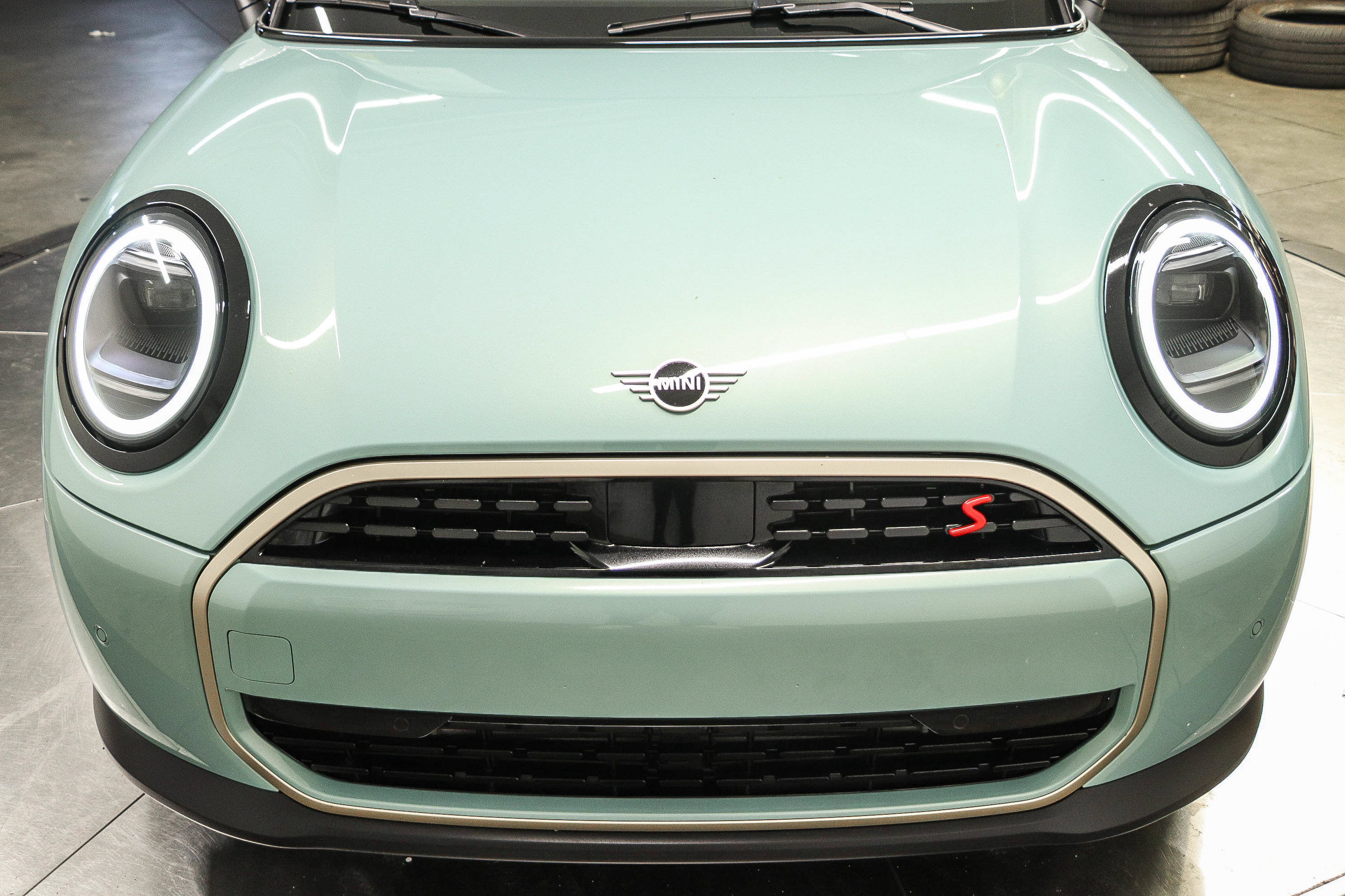 Certified 2025 MINI Cooper S FWD image 10