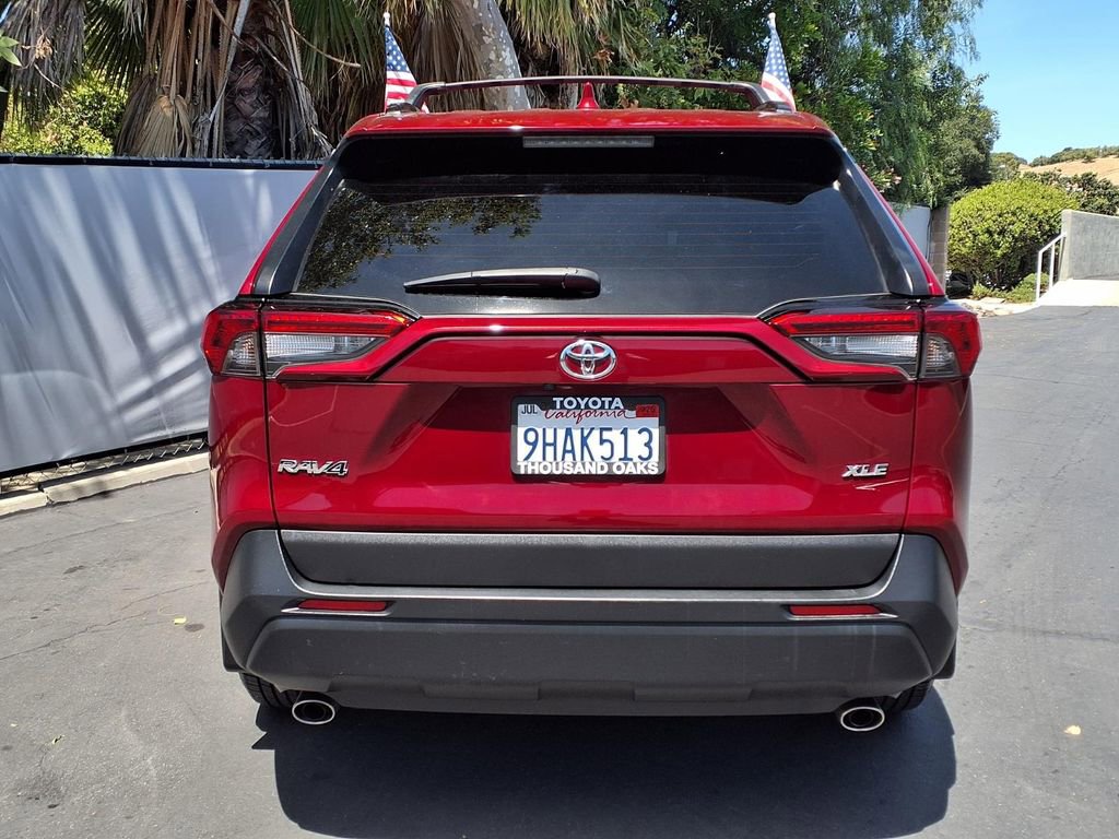 Used 2023 Toyota RAV4 XLE w/ Convenience Package FWD image 7
