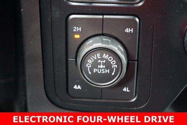 New 2026 Ford F350 Lariat w/ Black Appearance Package image 9