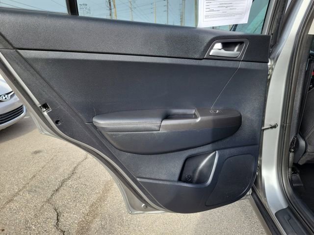 Used 2021 Kia Sportage LX image 10