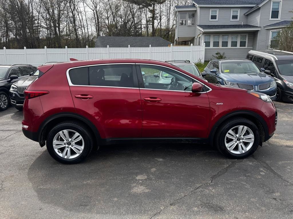 Used 2017 Kia Sportage LX AWD/4WD image 7