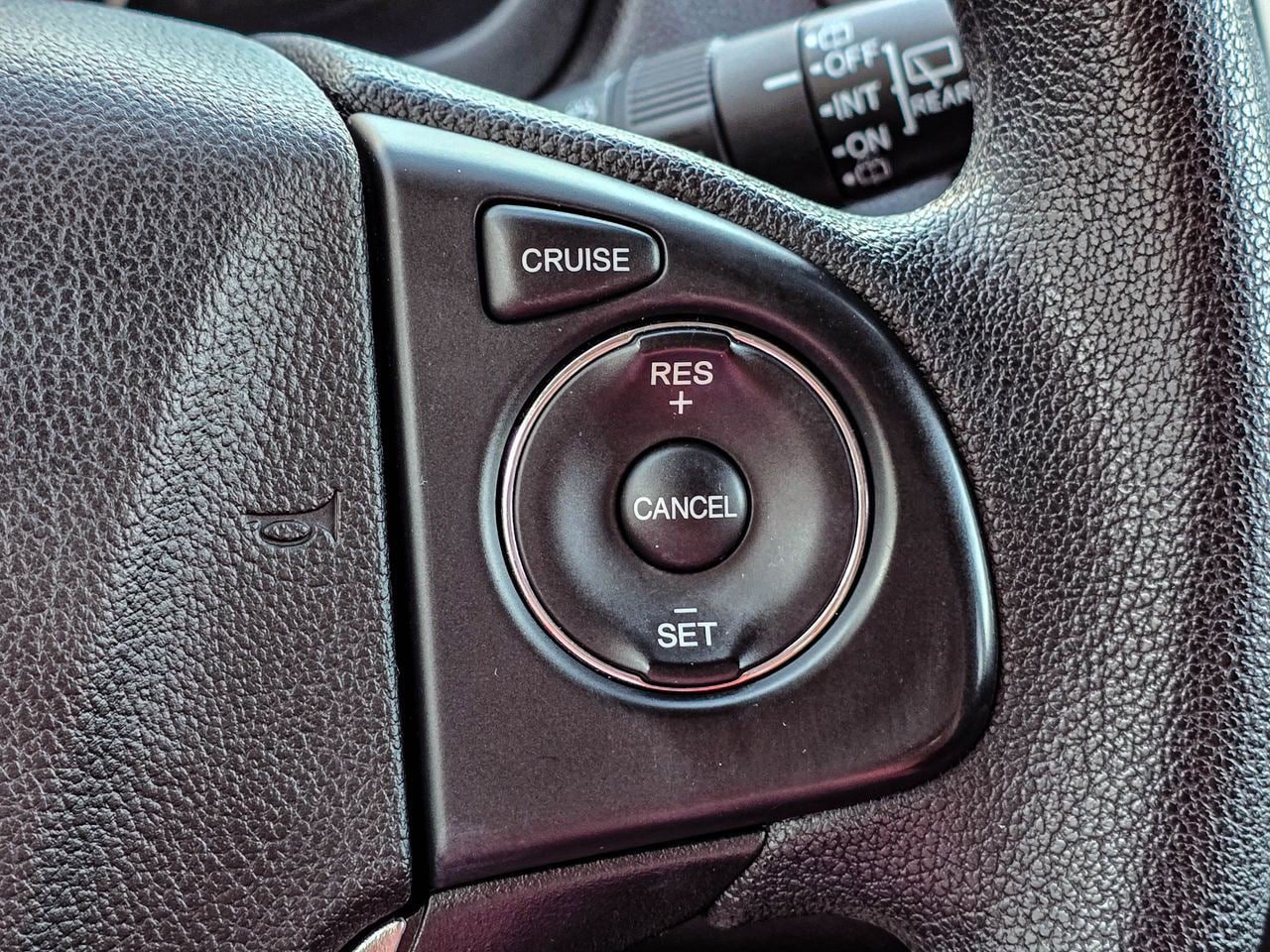 Used 2015 Honda CR-V EX image 28