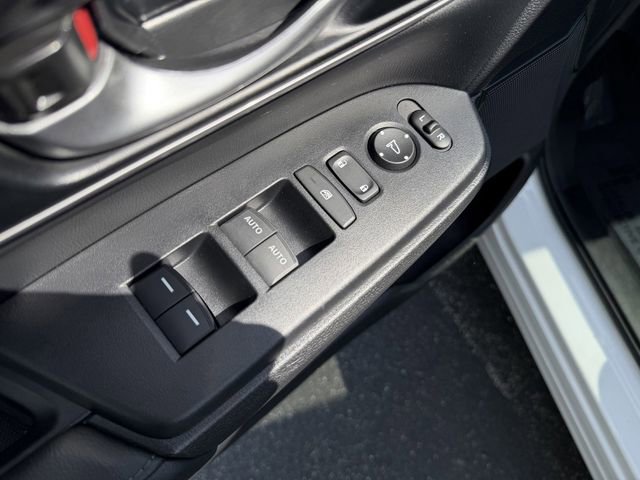 Used 2022 Honda CR-V Touring image 11