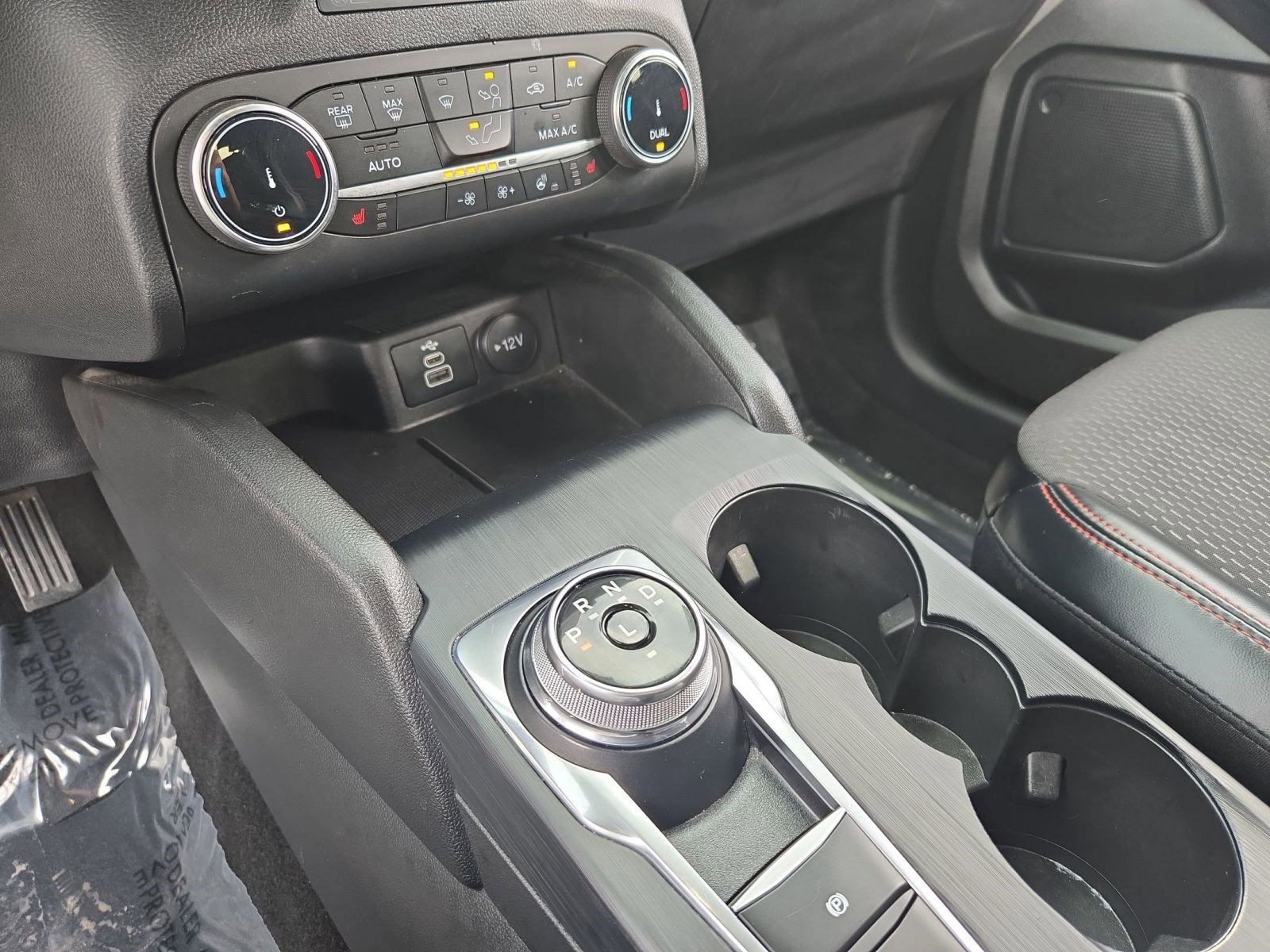 Used 2025 Ford Escape ST-Line Select image 19