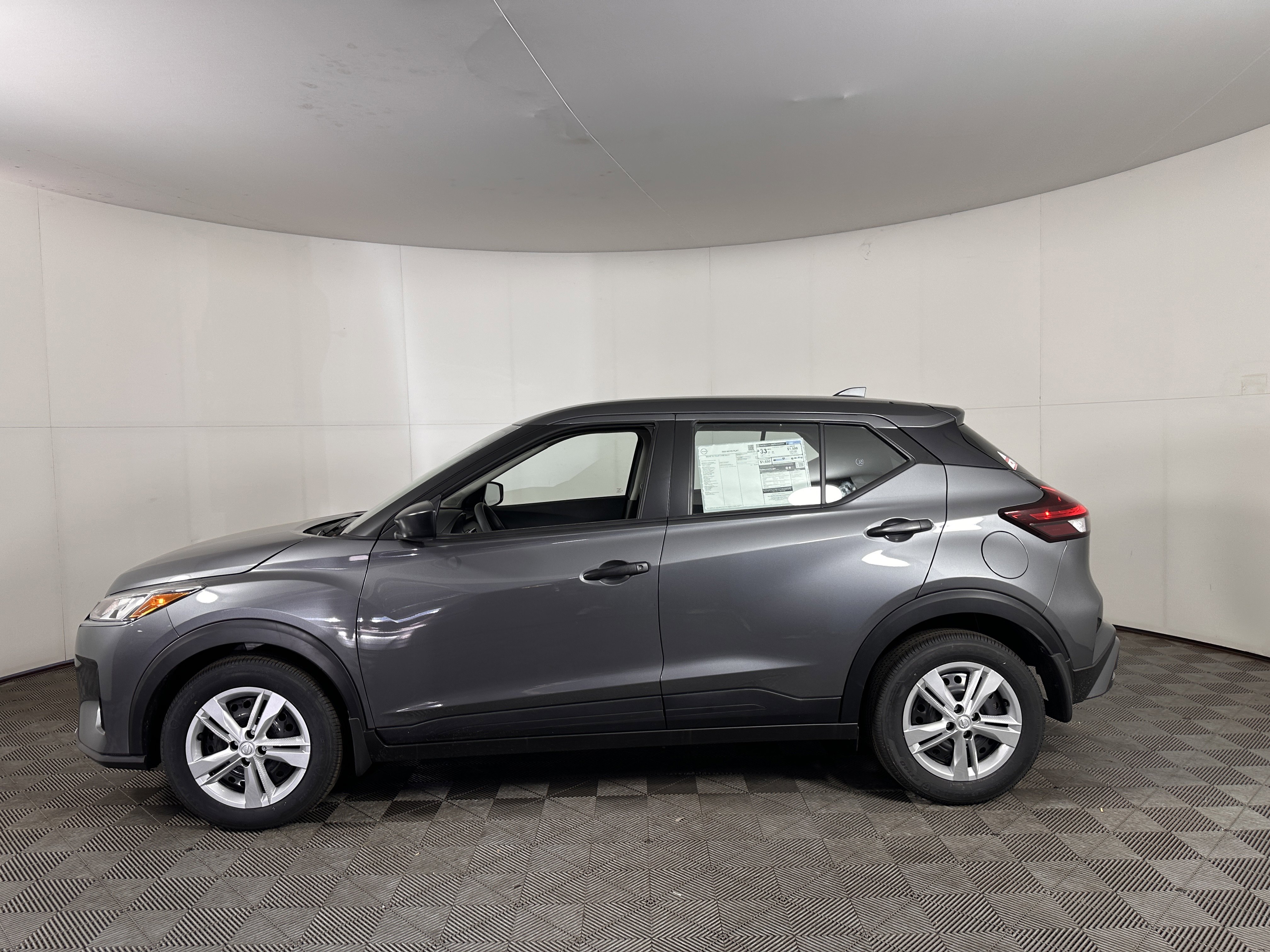 New 2025 Nissan Kicks Play S image 11