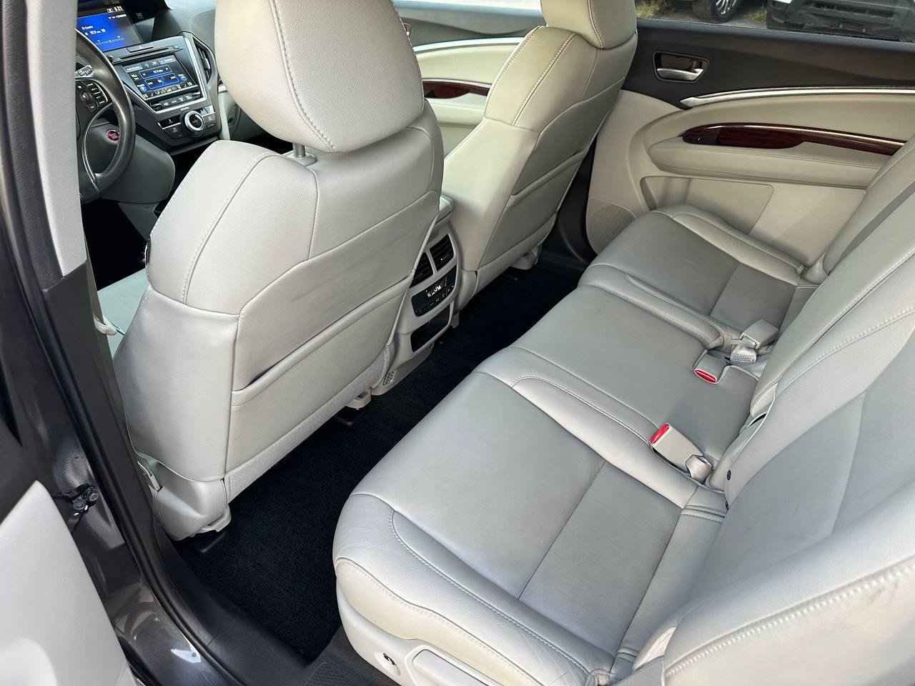 Used 2016 Acura MDX w/ AcuraWatch Plus Package FWD image 21