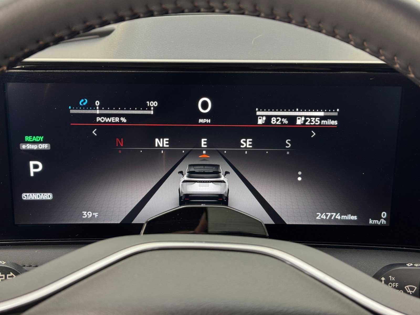 Used 2023 Nissan Ariya Premiere image 19