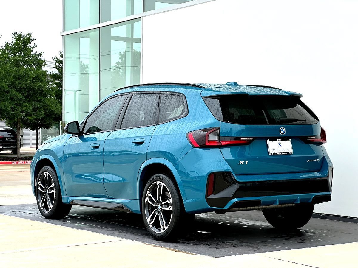 Certified 2023 BMW X1 xDrive28i w/ M Sport Package AWD/4WD image 7