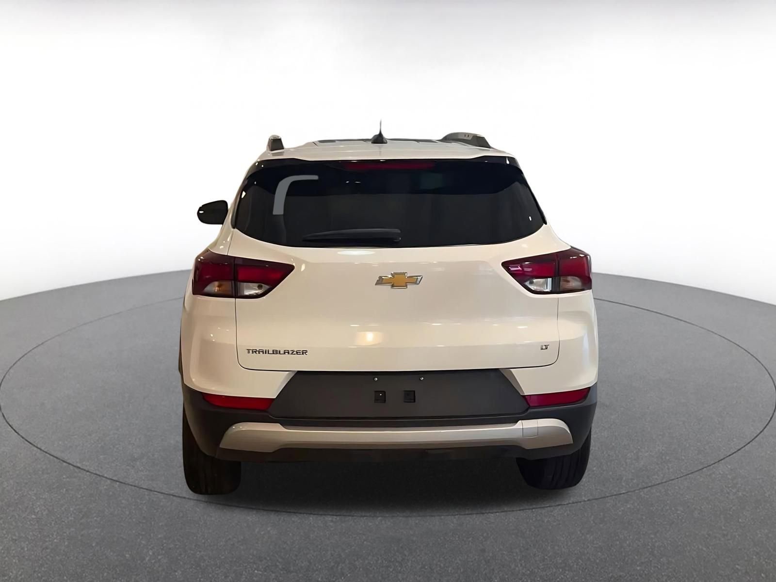 Used 2025 Chevrolet TrailBlazer LT image 12