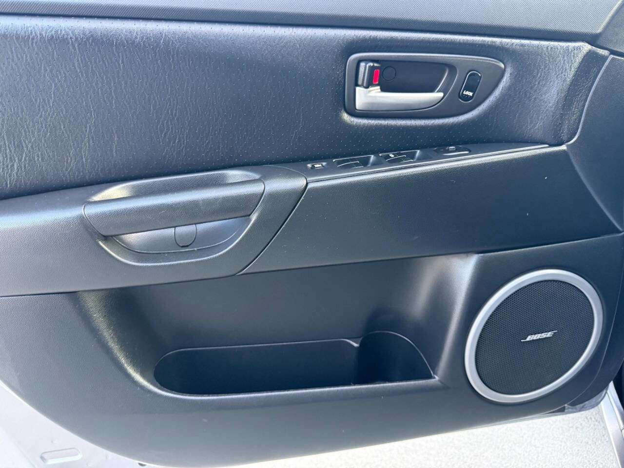 Used 2006 MAZDA MAZDA3 s Grand Touring image 29