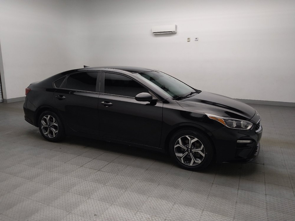 Used 2020 Kia Forte LXS FWD image 11
