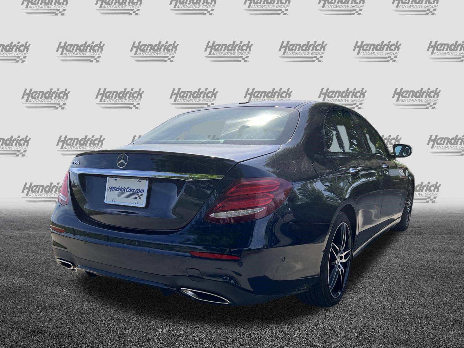 Used 2020 Mercedes-Benz E 350 Sedan image 10