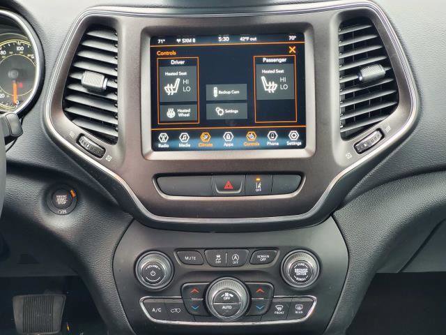 Used 2022 Jeep Cherokee Trailhawk w/ Trailer Tow Group image 26