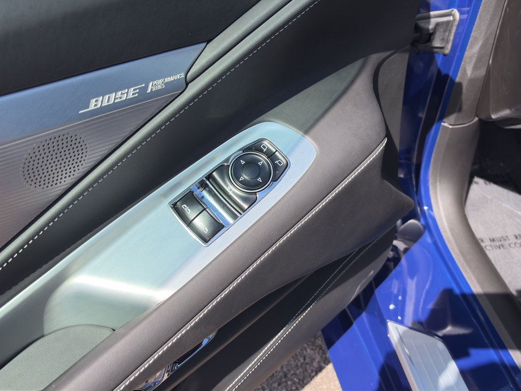 Used 2026 Chevrolet Corvette Stingray Premium Cpe w/ Z51 Performance Package RWD image 10