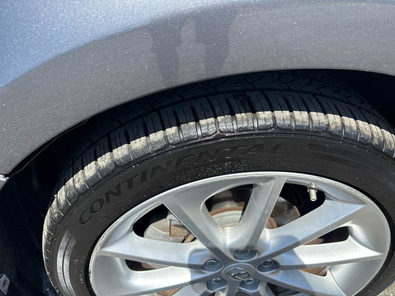 Used 2012 Lexus CT 200h Premium w/ Leather Pkg FWD image 18