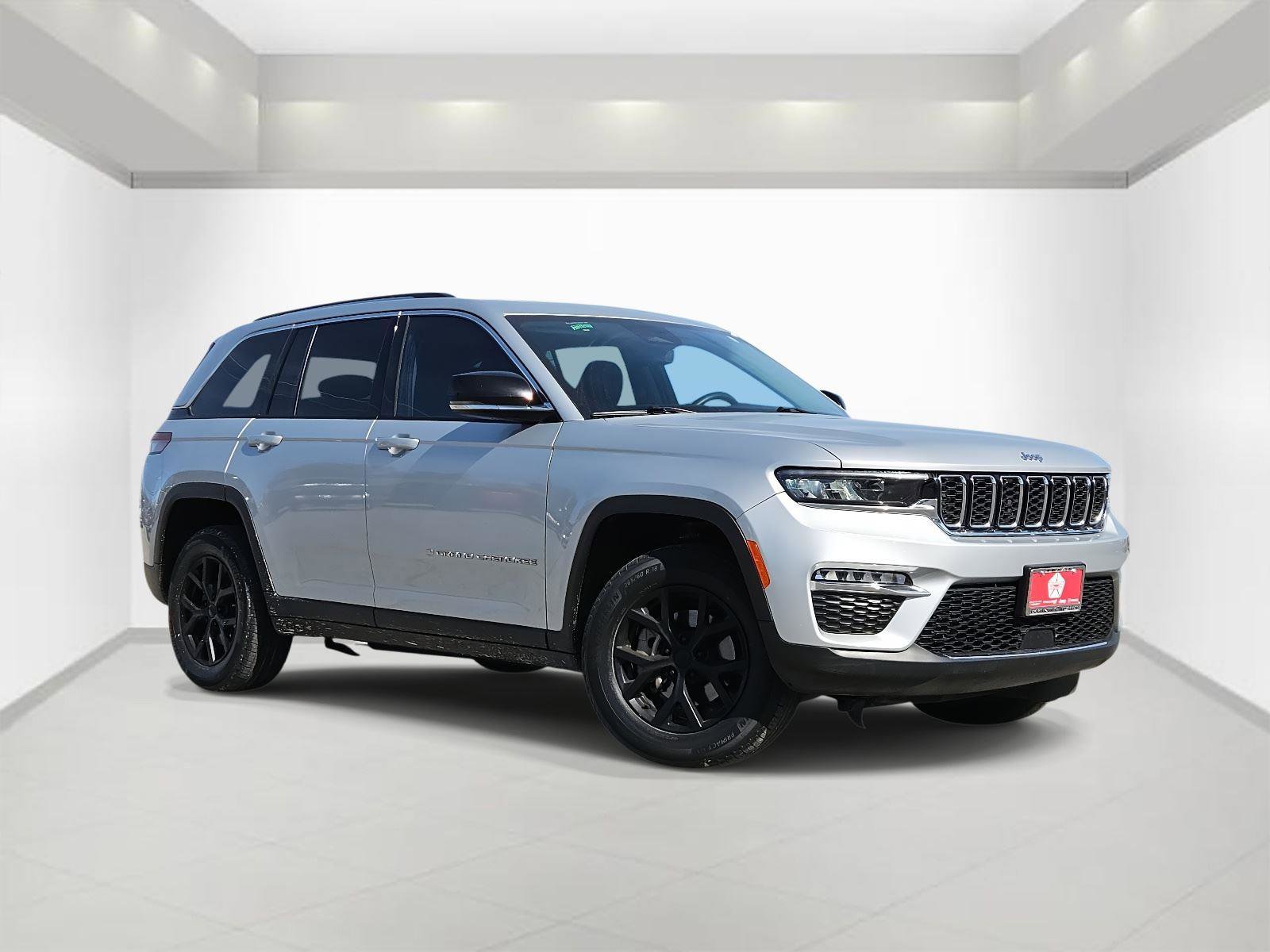Used 2022 Jeep Grand Cherokee Limited image 1