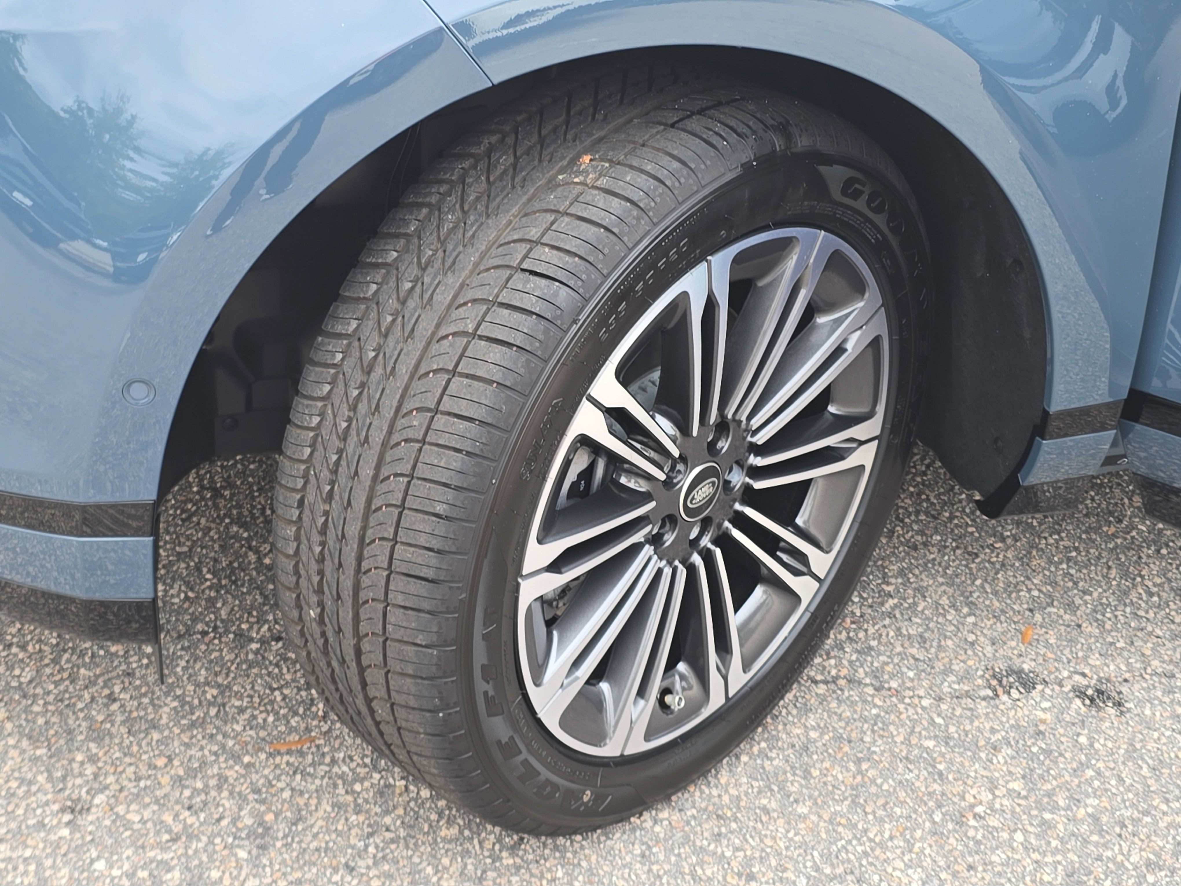 New 2026 Land Rover Range Rover Evoque Dynamic SE image 33