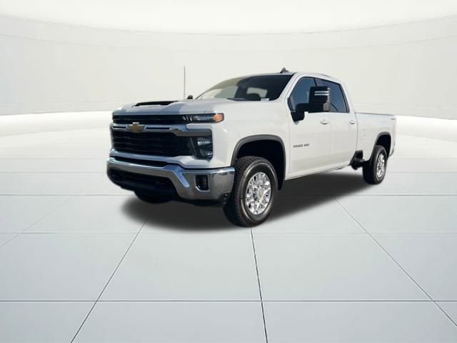 Used 2024 Chevrolet Silverado 3500 LT w/ Convenience Package image 11