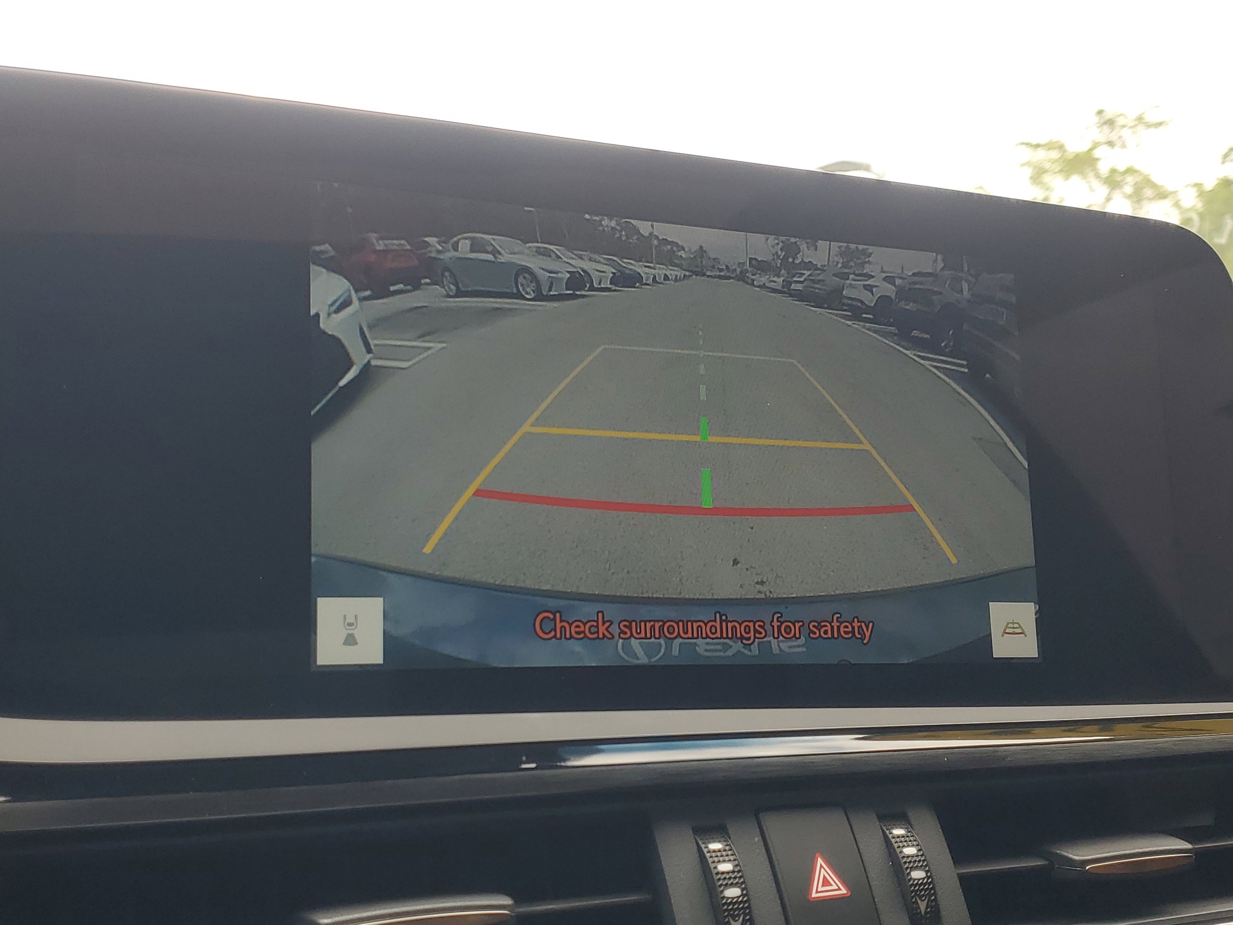 Used 2025 Lexus ES 300h w/ Premium Package FWD image 28