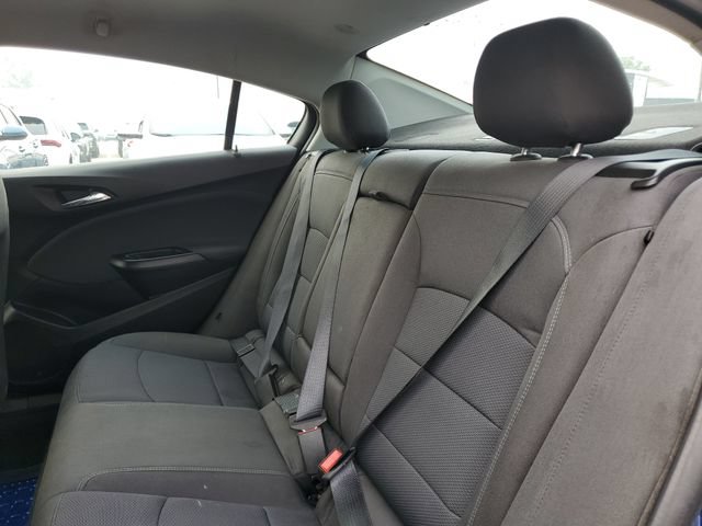 Used 2019 Chevrolet Cruze LT FWD image 25