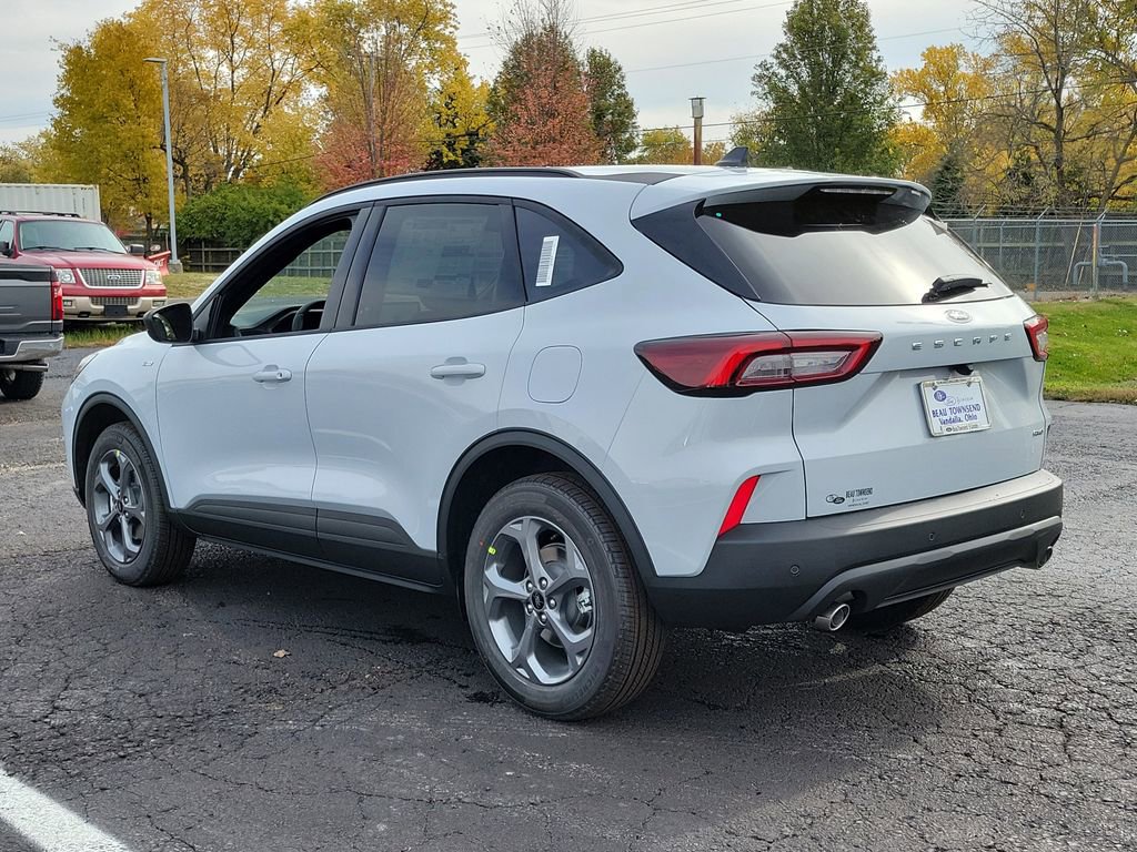 New 2026 Ford Escape ST-Line w/ Tech Pack #1 image 6