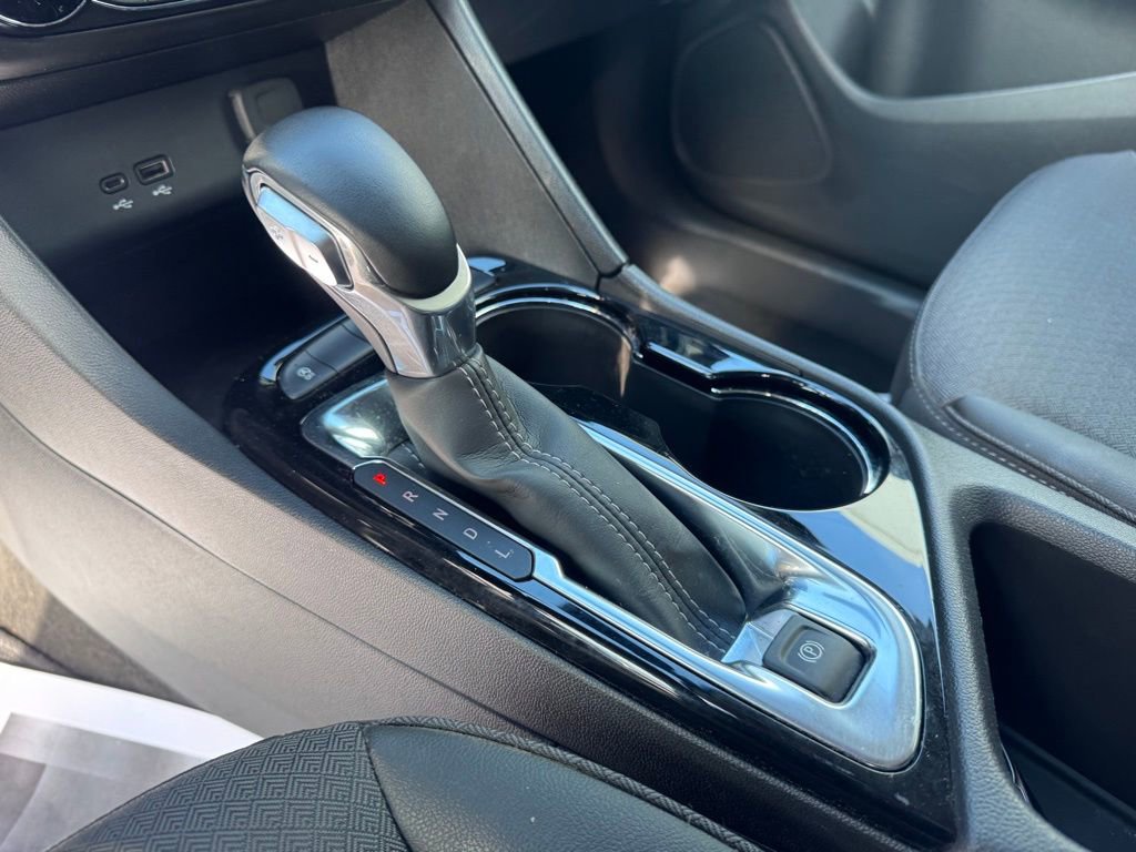 Used 2024 Buick Encore GX Preferred image 27