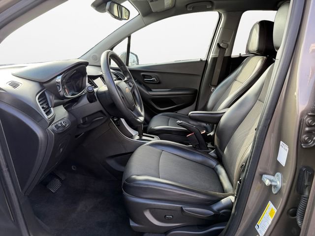 Used 2021 Chevrolet Trax LT image 9