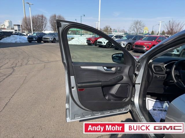 Used 2024 Ford Escape Platinum image 22