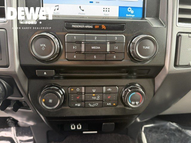 Used 2016 Ford F150 XLT w/ Equipment Group 302A Luxury AWD/4WD image 24