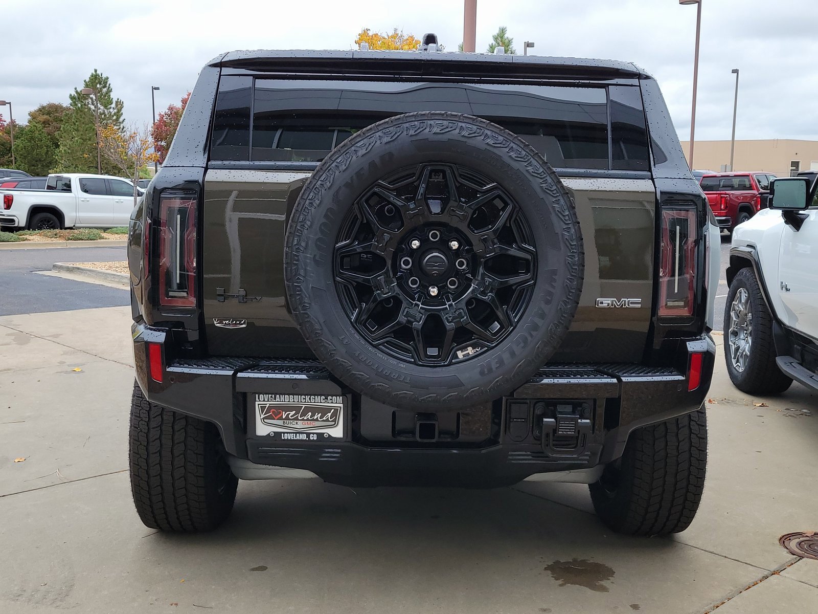New 2026 GMC Hummer EV SUV image 3