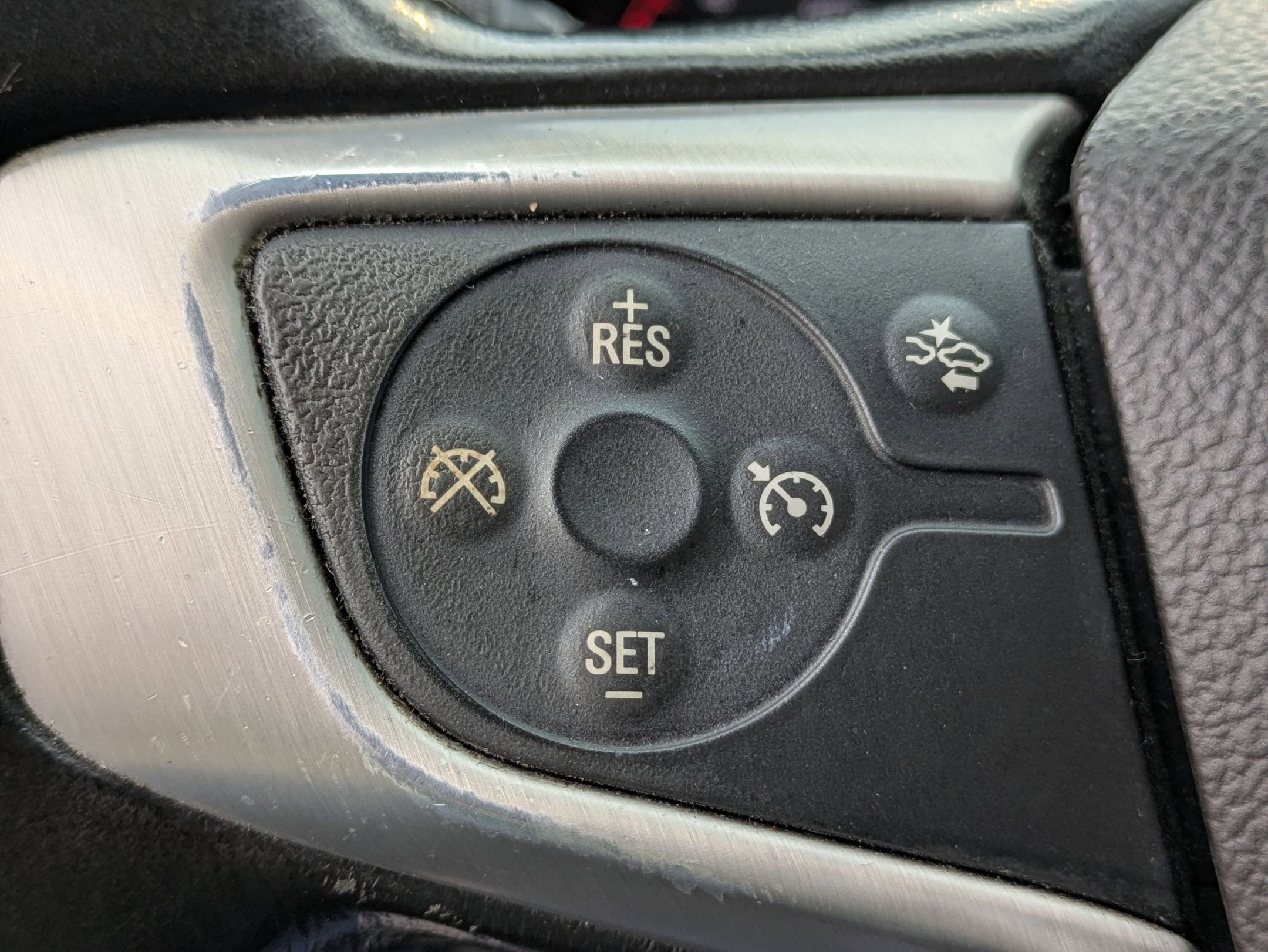 Used 2016 GMC Canyon SLT w/ Driver Alert Package image 14