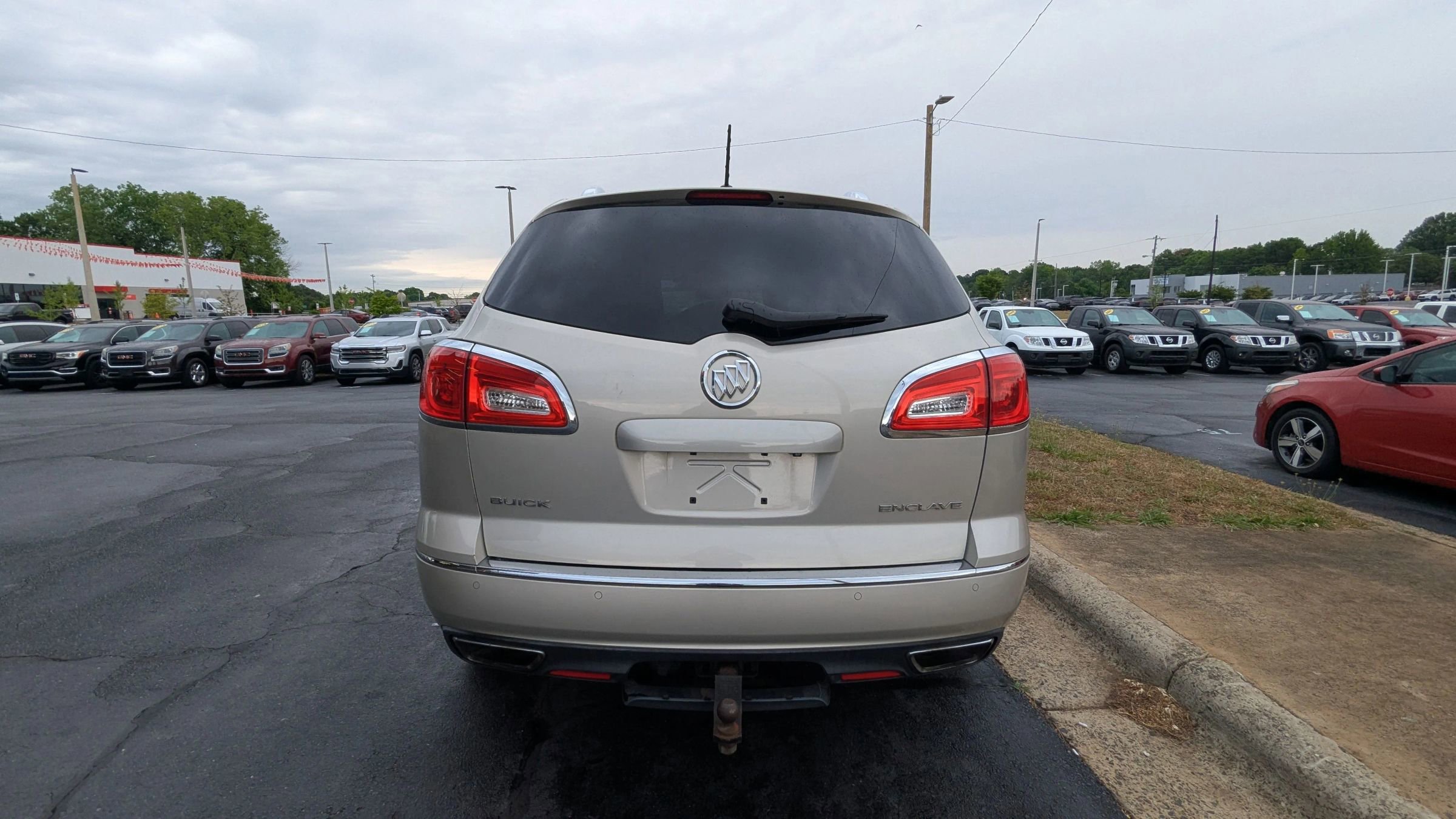 Used 2014 Buick Enclave Premium w/ Trailering Provision Package FWD image 6