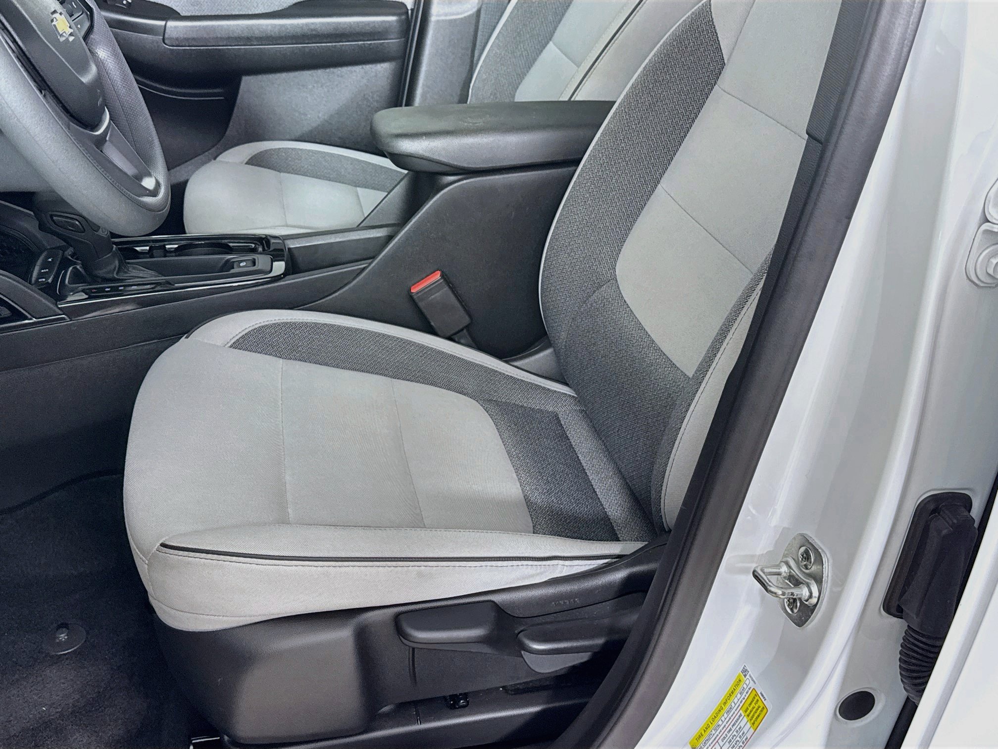 Used 2025 Chevrolet TrailBlazer LT FWD image 22